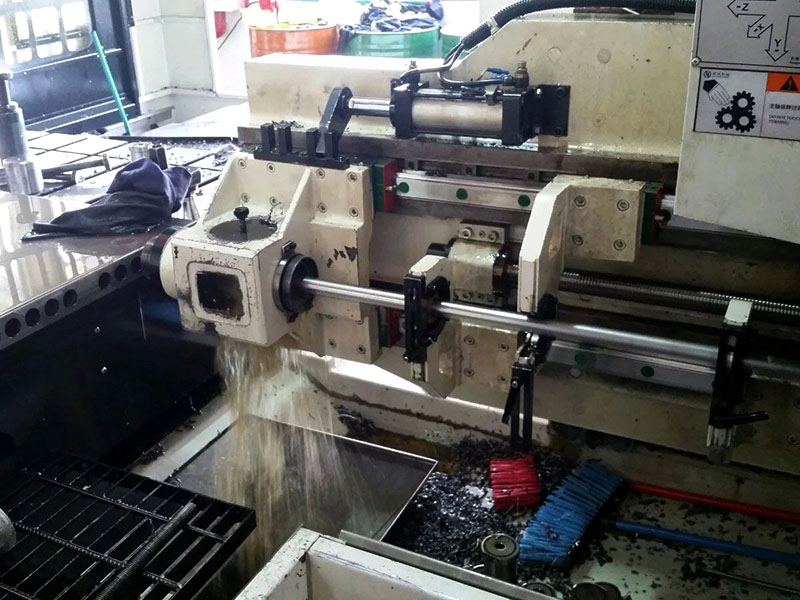 深孔鉆雙斜孔怎樣鉆呢？