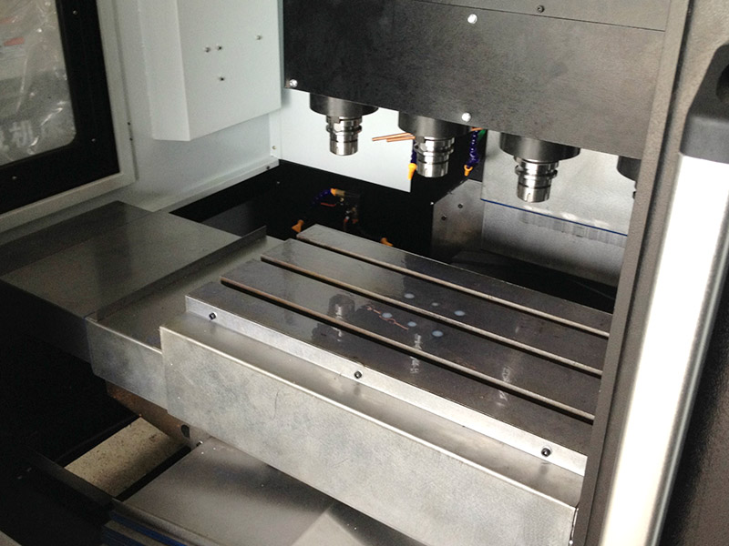 鉆攻機(jī)換刀點(diǎn)主軸能不能轉(zhuǎn)？調(diào)試步驟！