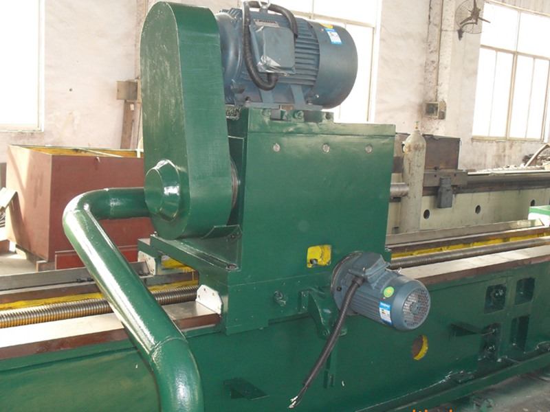 深孔鉆鏜床的設(shè)計特點是什么？